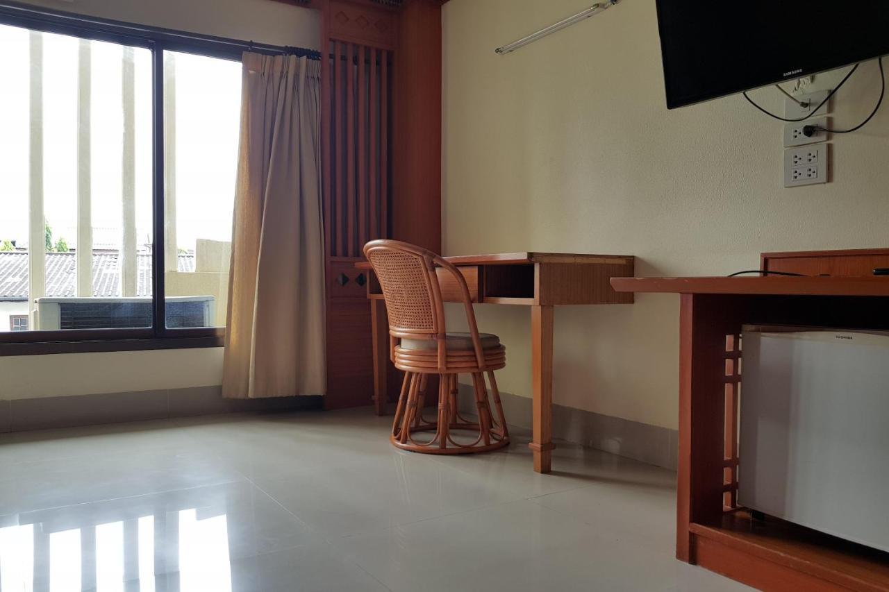 Poonsook Phitsanulok Hotel Sha Plus Extérieur photo