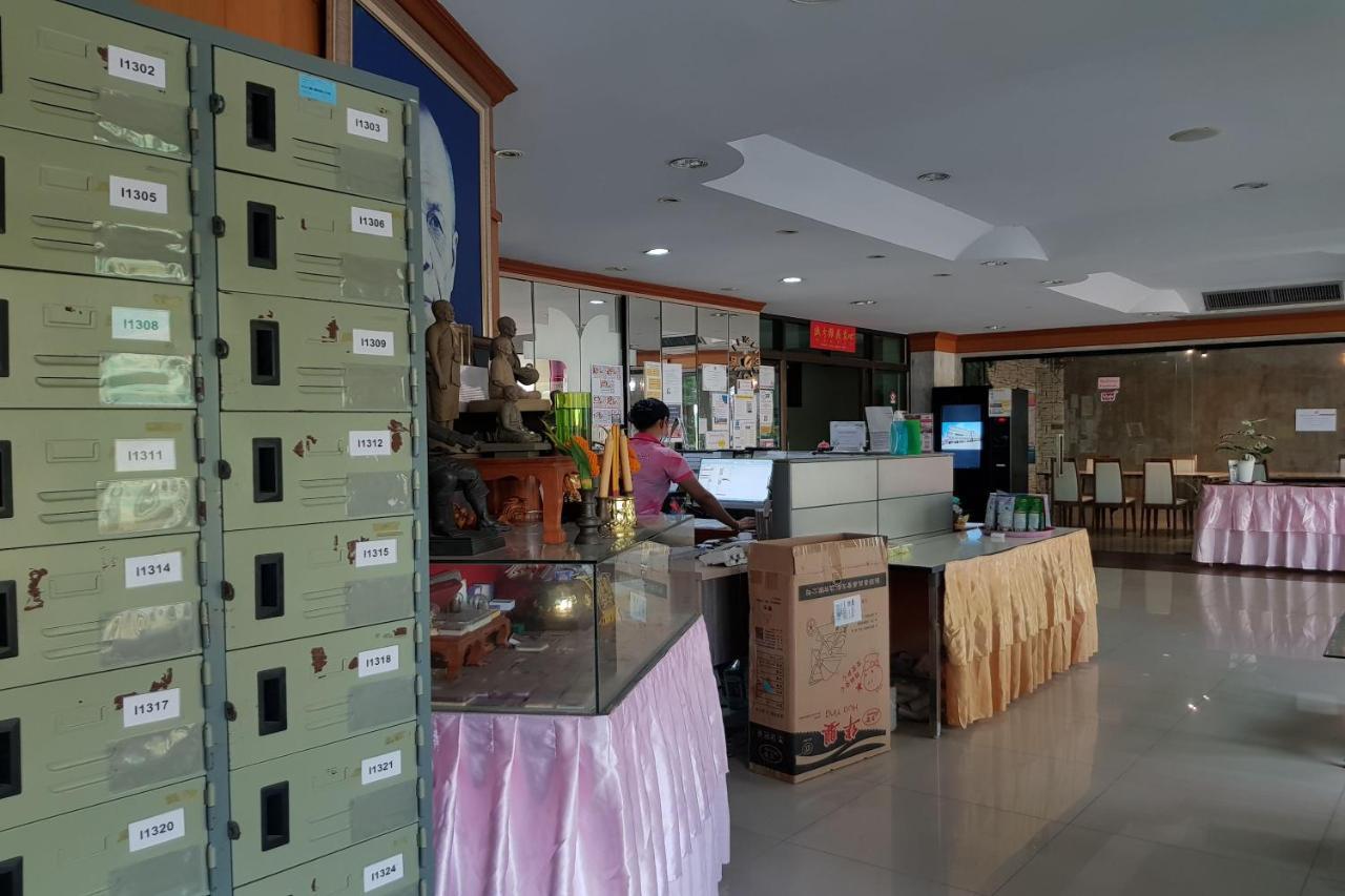 Poonsook Phitsanulok Hotel Sha Plus Extérieur photo